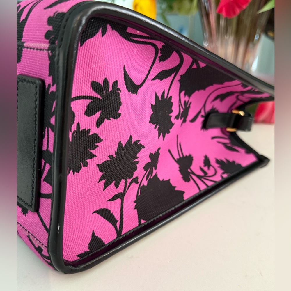 Versace La Medusa Tote Bag in Black & Pink with Crossbody Stap ~ EUC Gently Used - Picture 9 of 15